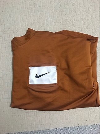 Nike sweat