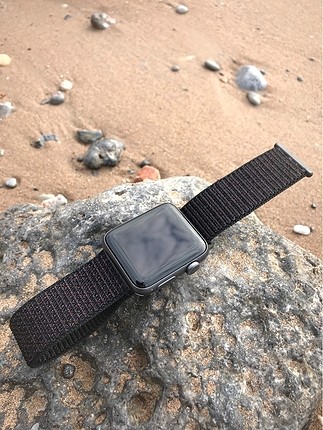 Apple Watch kordon siyah nopeli