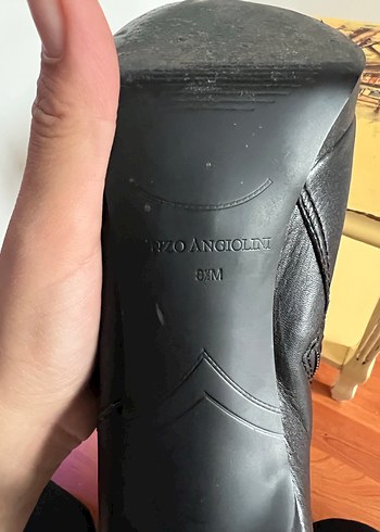 Siyah Deri Tokalı İnce Topuklu Kadın Bot - Görsel 5