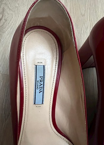 Prada topuklu ayakkabı - Görsel 3