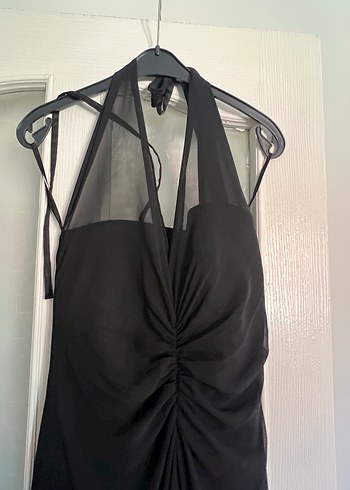 Boyundan bağlamalı abiye - Görsel 2