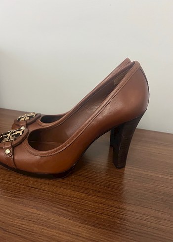 Tory Burch topuklu ayakkabı - Görsel 2