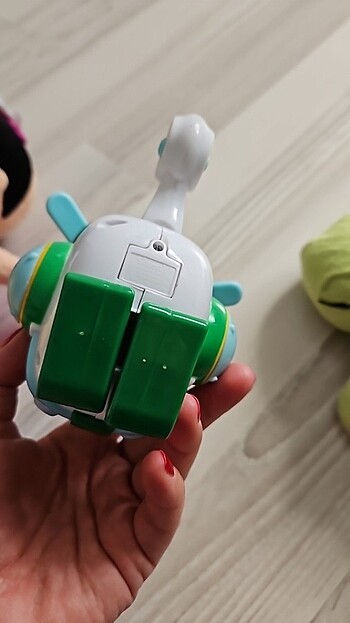  Beden Robocar helly