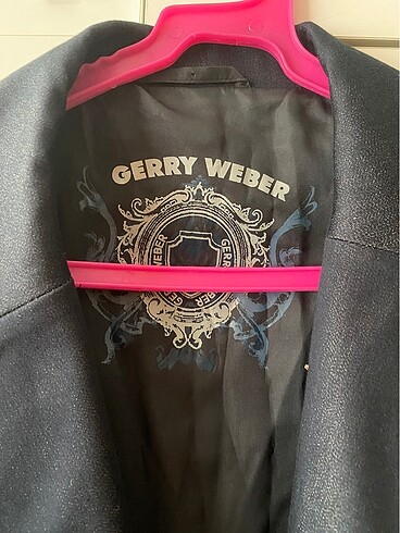 44 Beden Gerry Weber