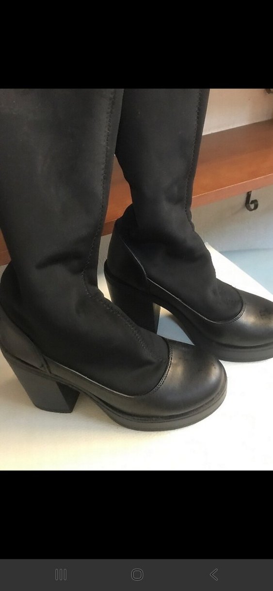 Siyah Platform Topuklu Dizüstü Kadın Bot - Görsel 2