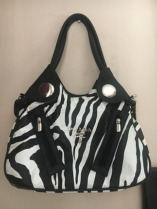 Son moda zebra desenli çanta