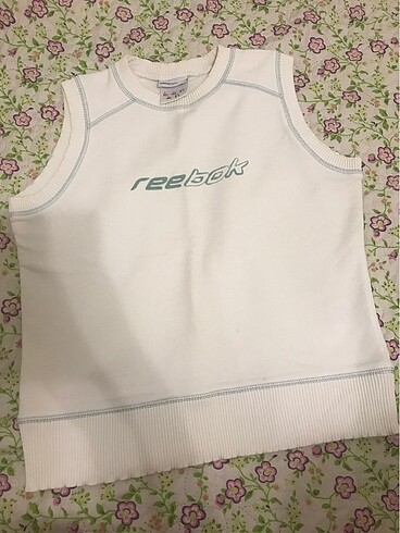 Reebok süveter