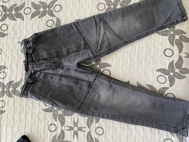 LC Waikiki erkek çocuk pantolon