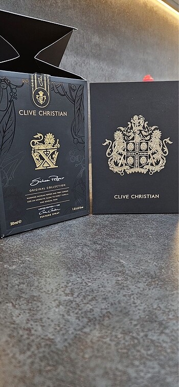 Diğer Parfüm clive christian