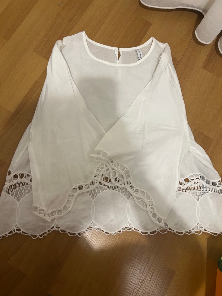 Dantel Detaylı Beyaz Keten Bohem Bluz - Görsel 3