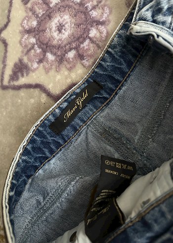 Mavi Mini Denim Şort - Görsel 4