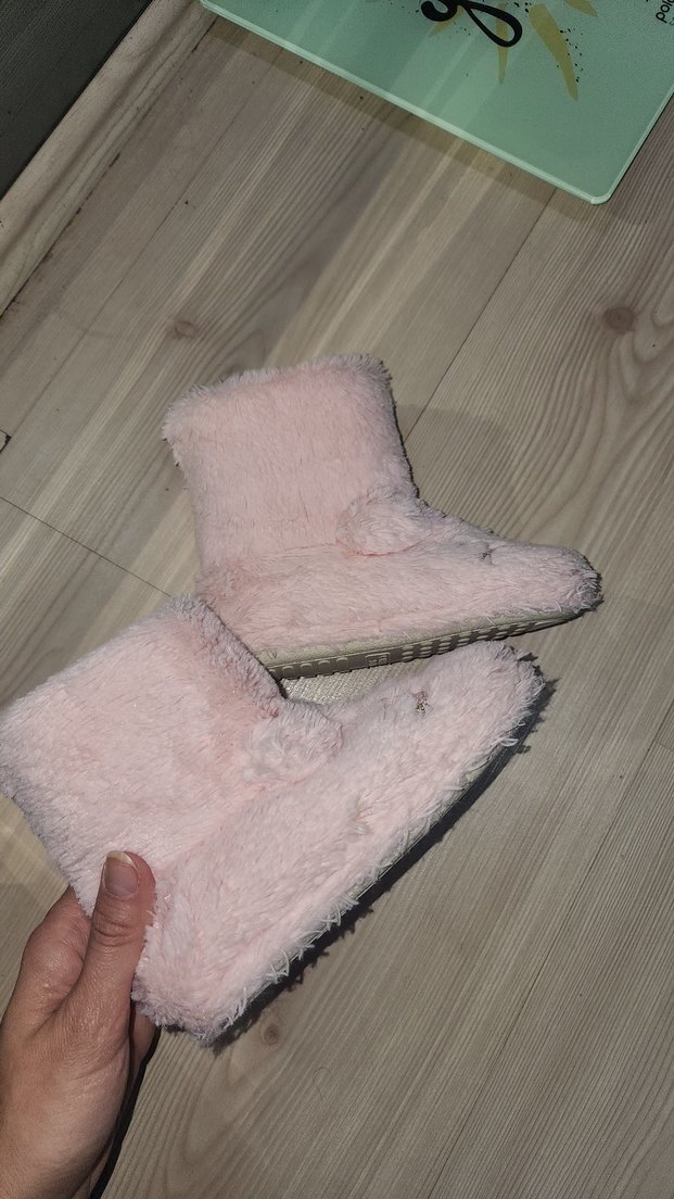 Kızlar için Pembe Peluş Ev Terliği - Görsel 2