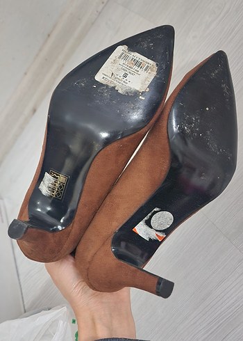 Bej Süet Stiletto Kadın Ayakkabı - Görsel 3