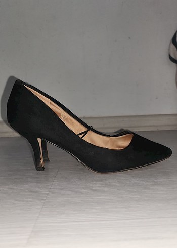 Siyah Süet Stiletto Topuklu Kadın Ayakkabı - Görsel 4