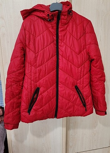 l Beden Şişme mont
