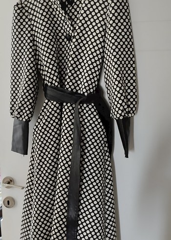 Uzun Puantiyeli Kadın trench - Görsel 2