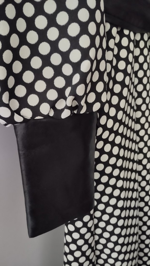 Uzun Puantiyeli Kadın trench - Görsel 4