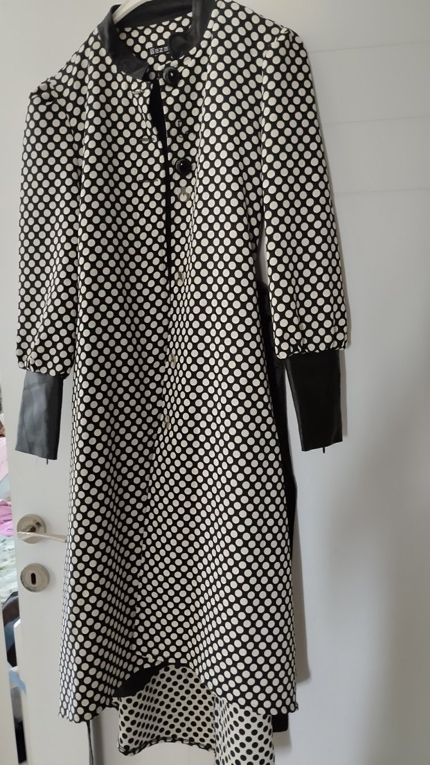 Uzun Puantiyeli Kadın trench - Görsel 3
