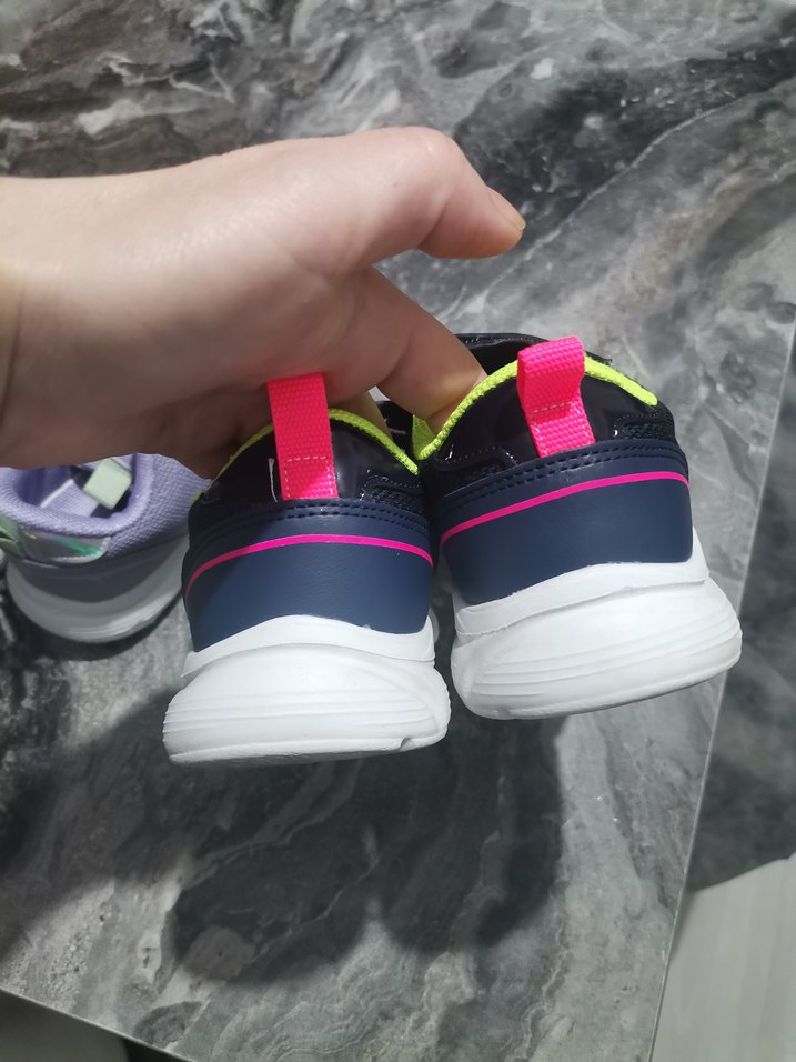 Renkli Çocuk Spor Ayakkabısı Velcro - Görsel 3