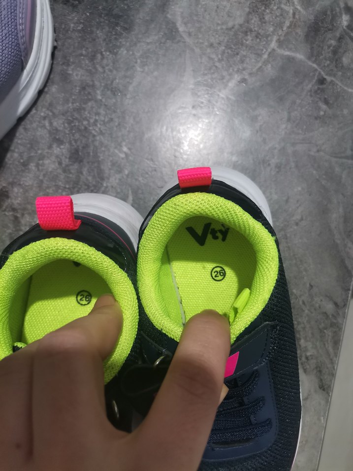 Renkli Çocuk Spor Ayakkabısı Velcro - Görsel 4