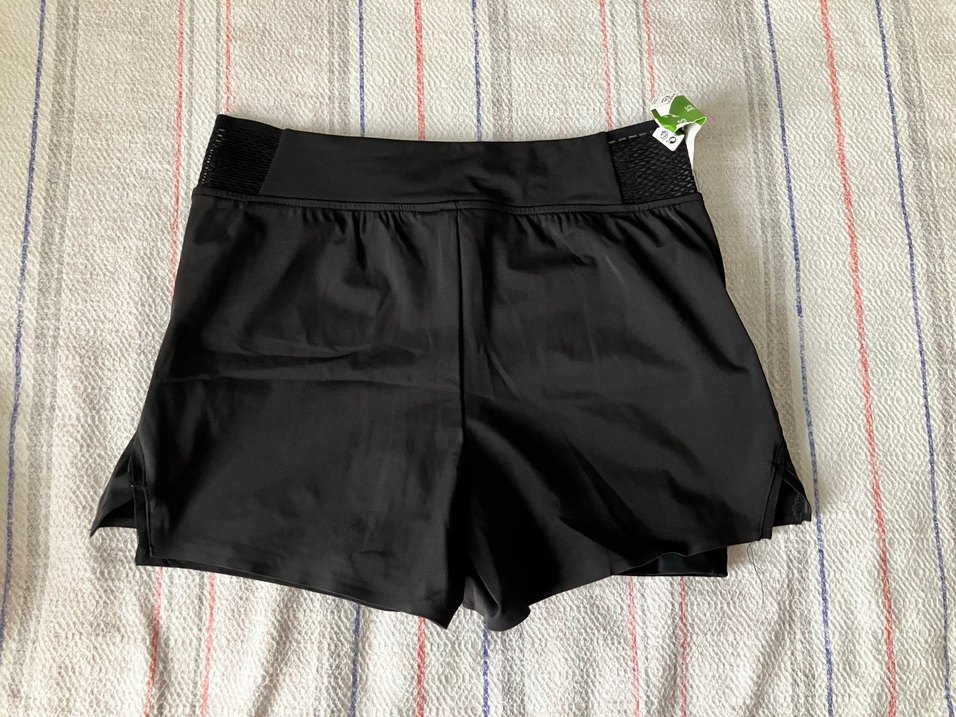 Decathlon Kadın Taytlı Spor Şort - Görsel 3