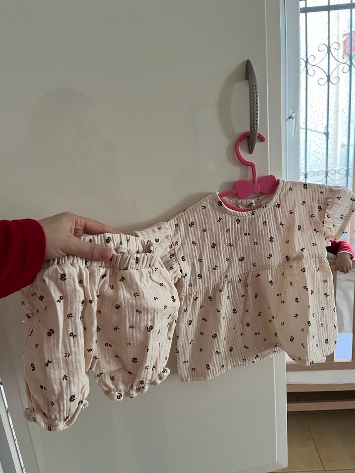 Kız bebek şortlu takım - Görsel 2