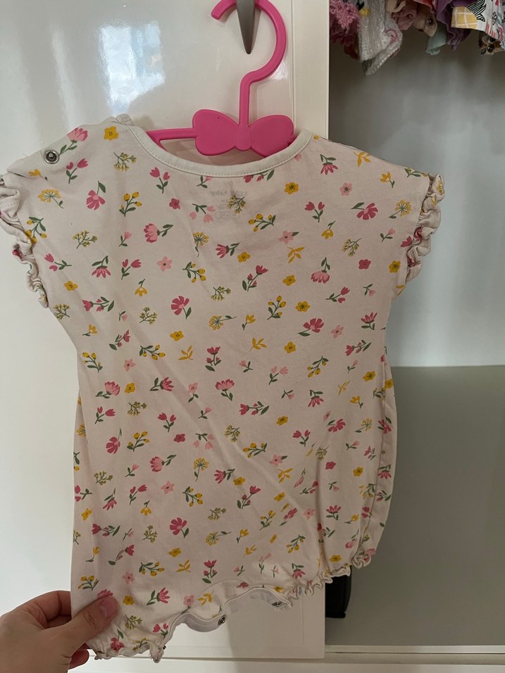 Beyaz Çiçekli Bebek Kız Tulumu - Görsel 2