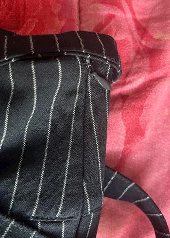 l Beden Çizgili şortlu Pilili Mini Etek