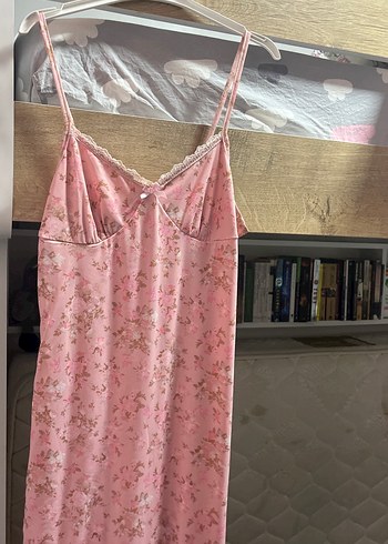 Pembe İnce Askılı Midi elbise