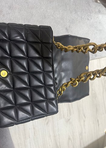 Zara Kapitone Siyah Deri Kadın Çanta - Görsel 4