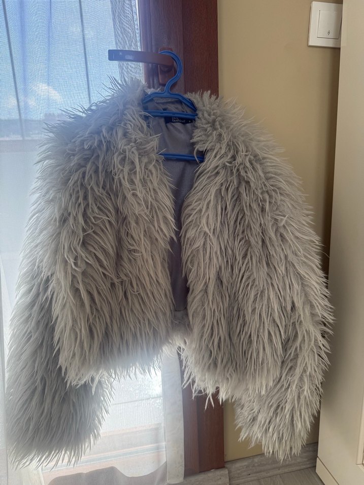 Havoş Gri Peluş Kürk - Görsel 2