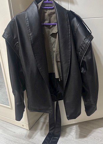 Siyah Deri Kemerli Ceket - Görsel 2
