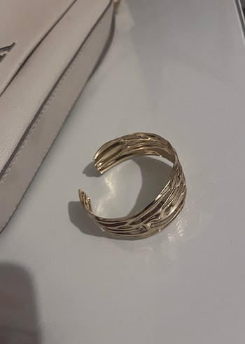Beden Kadın Pilili Gold Bilezik
