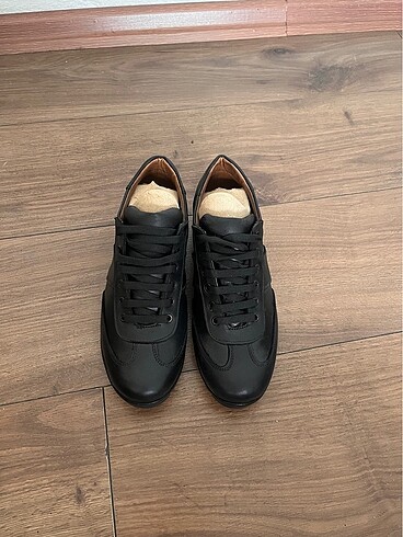 37 Beden siyah Renk Gerçek deri siyah spor iş ayakkabısı