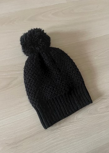 Siyah Ponponlu Bere - Görsel 4