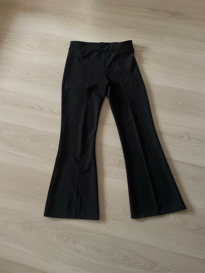 Siyah İspanyol Paça Kumaş Pantolon - Görsel 3