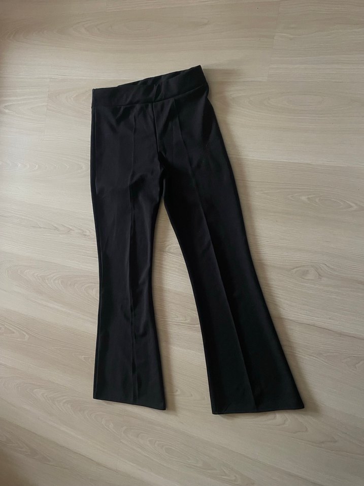 Siyah İspanyol Paça Kumaş Pantolon - Görsel 4