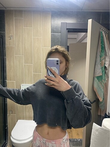 s Beden gri Renk Crop Boğazlı Tshirt