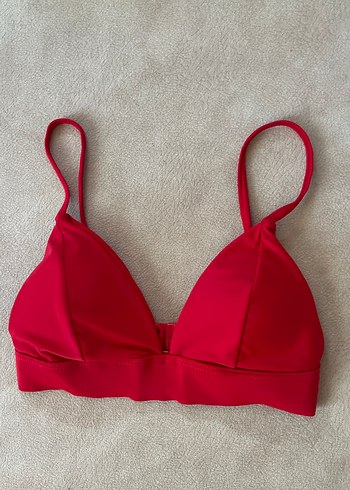 Kırmızı Atletik Bikini Üstü
