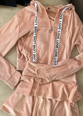 Pembe Kadın Süet Mini Etekli Eşofman Takımı