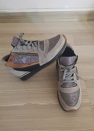Gizli topuklu Açık gri spor şık içden topuklu süet deri