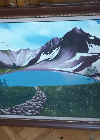 Mavi Göle Sahip Dağ Manzarası Tablosu