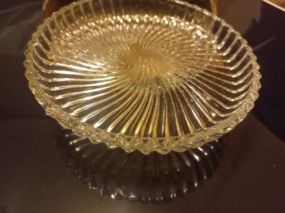 Bej Parlak Vintage Desenli Tabak Seti kutusunda 2 adet - Görsel 3