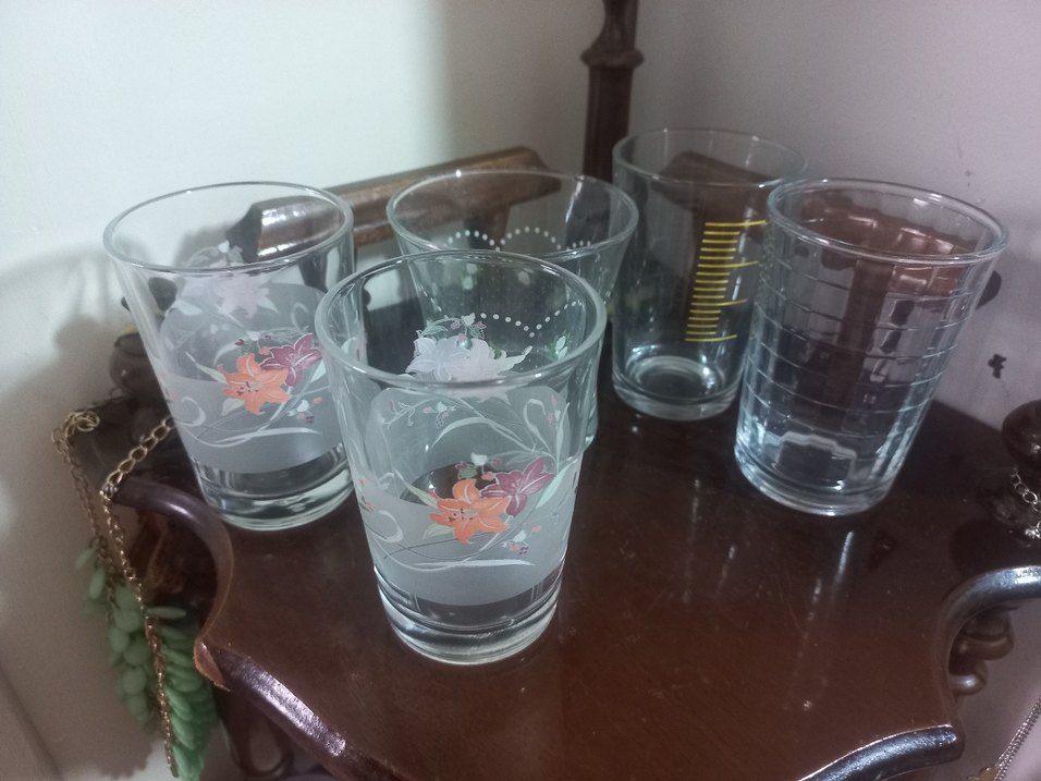 Şeffaf Cam Kupa Seti..HEPSI BIRLIKTE VERILCEK..24 adet - Görsel 4