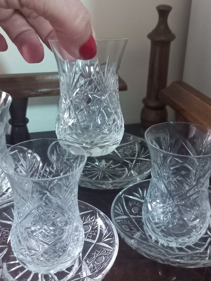 2'li İşlemeli Çay Bardağı ve Tabağı Seti - Görsel 3