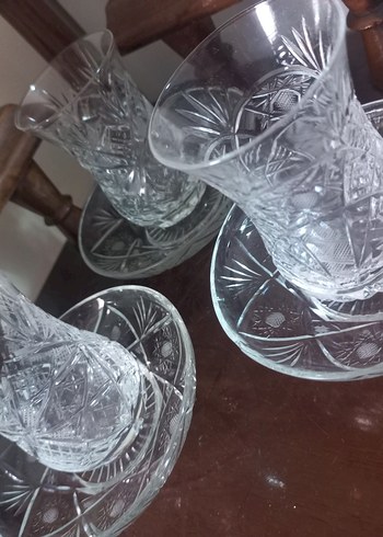 Kristal Desenli Çay Bardakları ve Tabağı Seti - Görsel 3