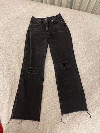 Siyah Yırtık Detaylı Yüksek Bel Wide Leg Jeans