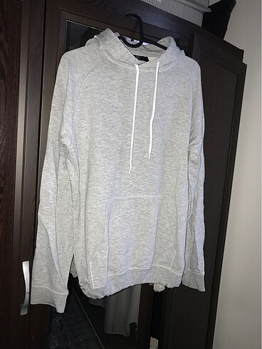 H&M SWEATSHIRT
