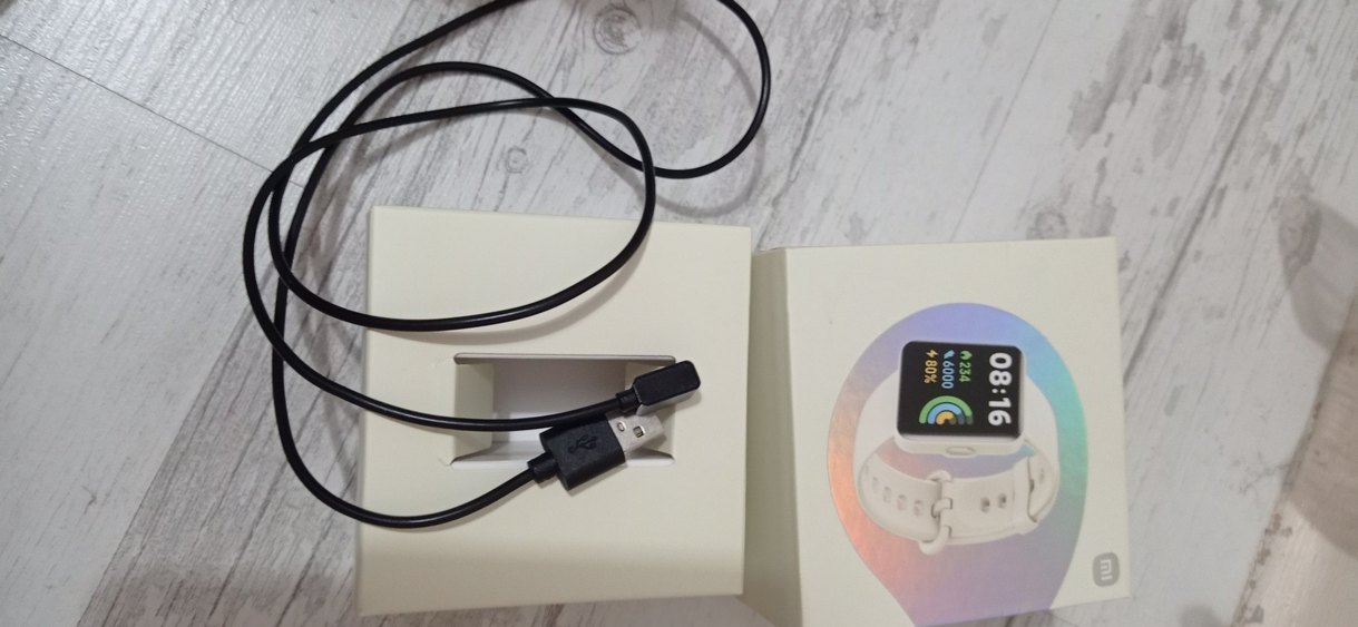 Beyaz Xiaomi Akıllı Saat - Görsel 2