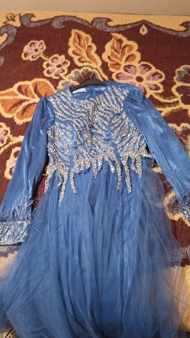 Uzun Kollu Mavi İşlemeli Abiye Elbise - Görsel 2